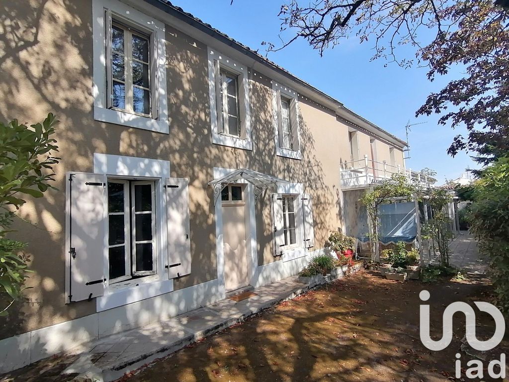 Achat maison 7 chambre(s) - Longèves