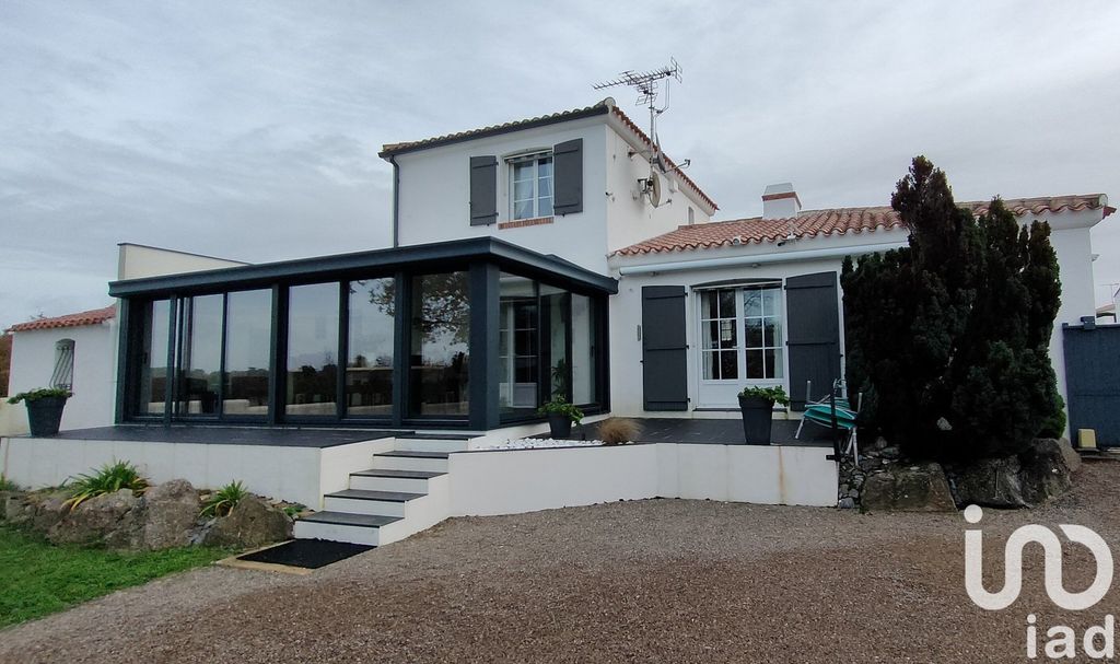 Achat maison à vendre 3 chambres 165 m² - Brem-sur-Mer