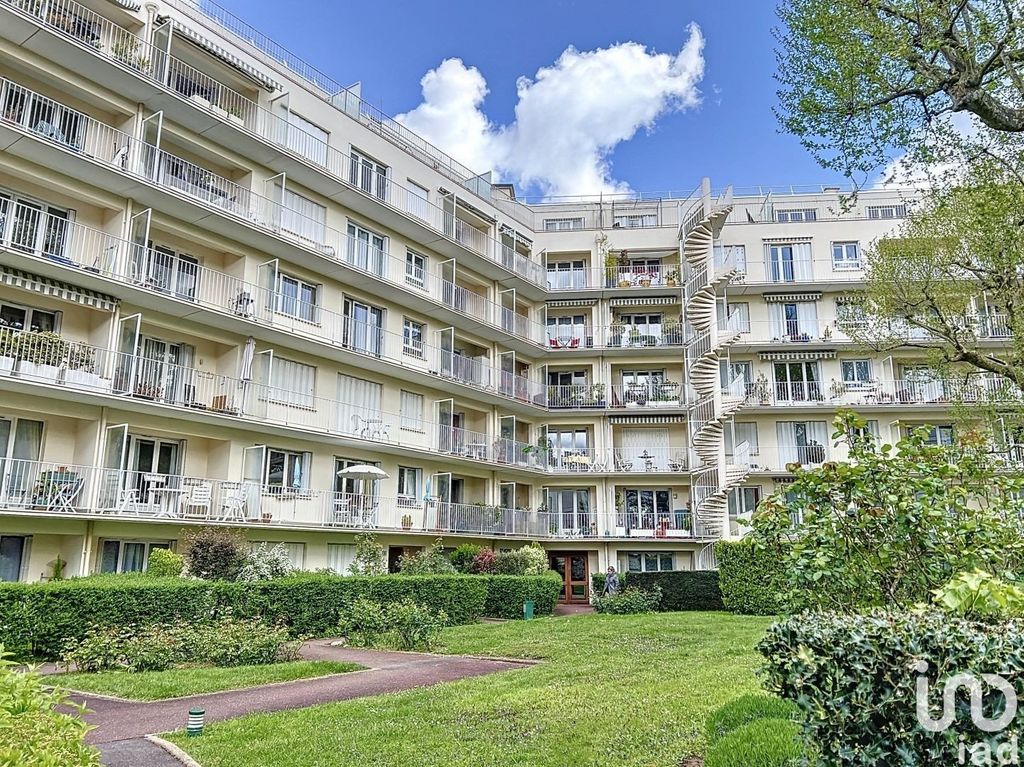 Achat appartement à vendre 4 pièces 80 m² - Versailles