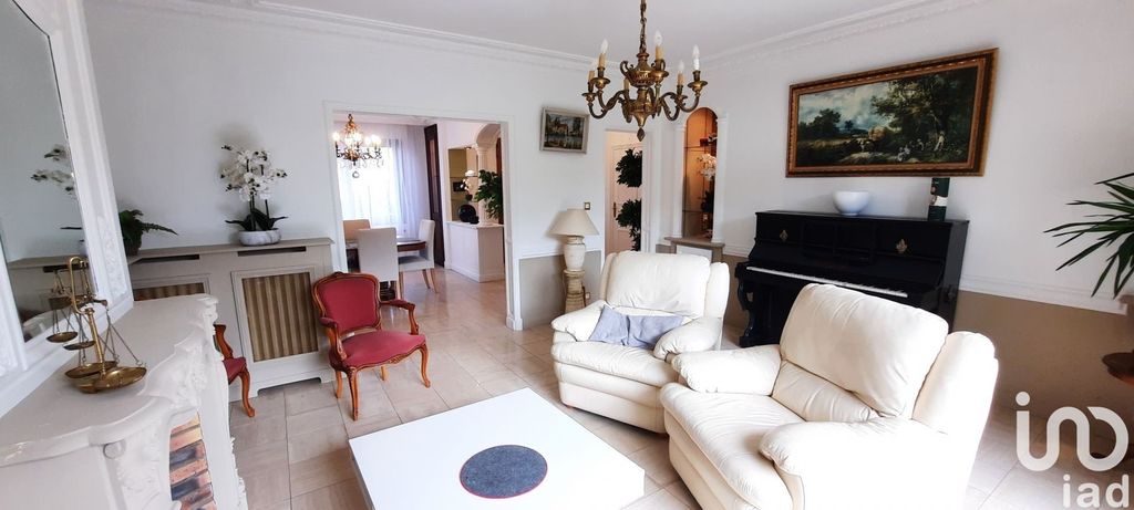 Achat maison à vendre 6 chambres 211 m² - Langueux