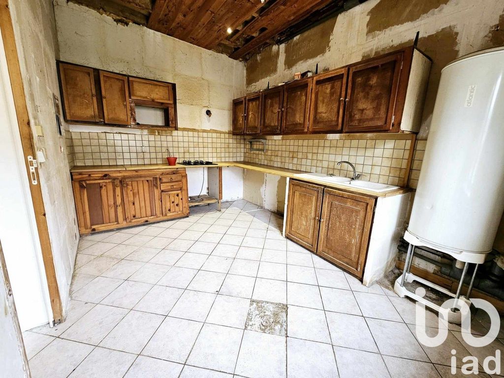 Achat maison à vendre 2 chambres 95 m² - Précy-sur-Vrin