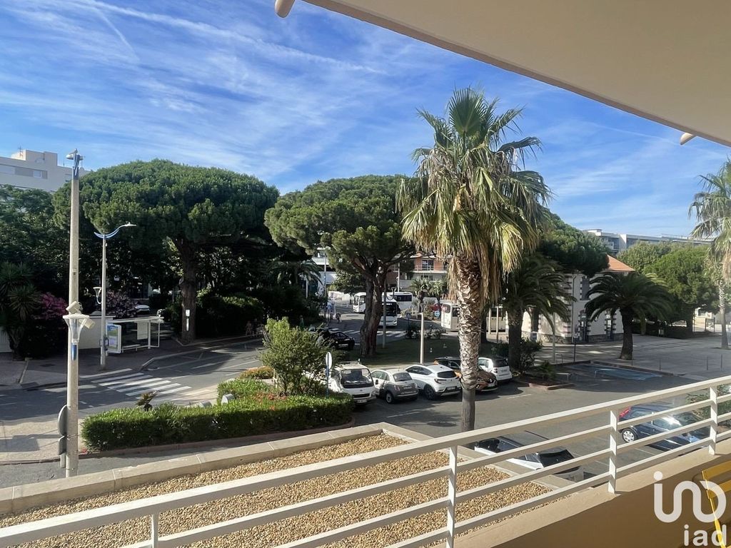 Achat appartement à vendre 2 pièces 46 m² - Cavalaire-sur-Mer