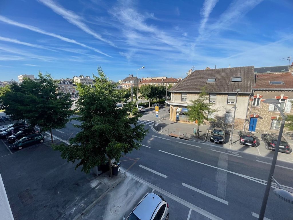 Achat appartement à vendre 4 pièces 78 m² - Reims