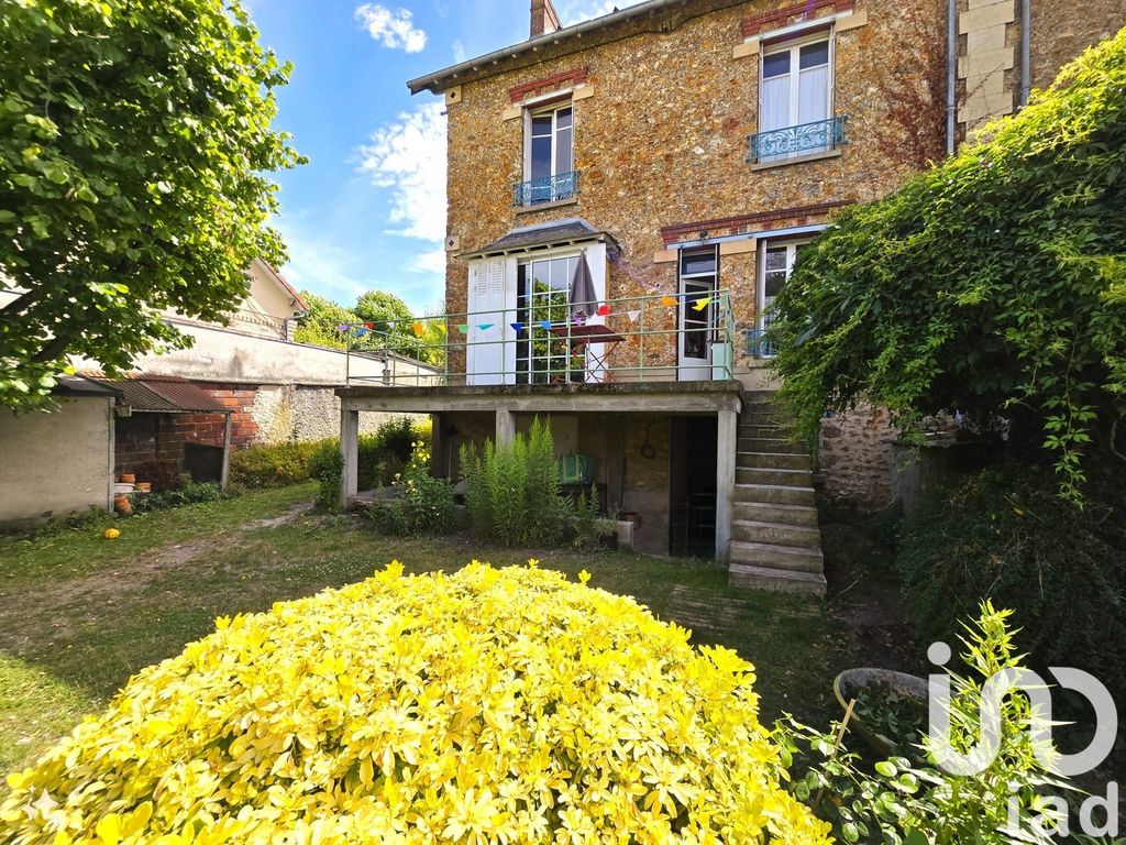 Achat maison à vendre 4 chambres 179 m² - Les Mureaux