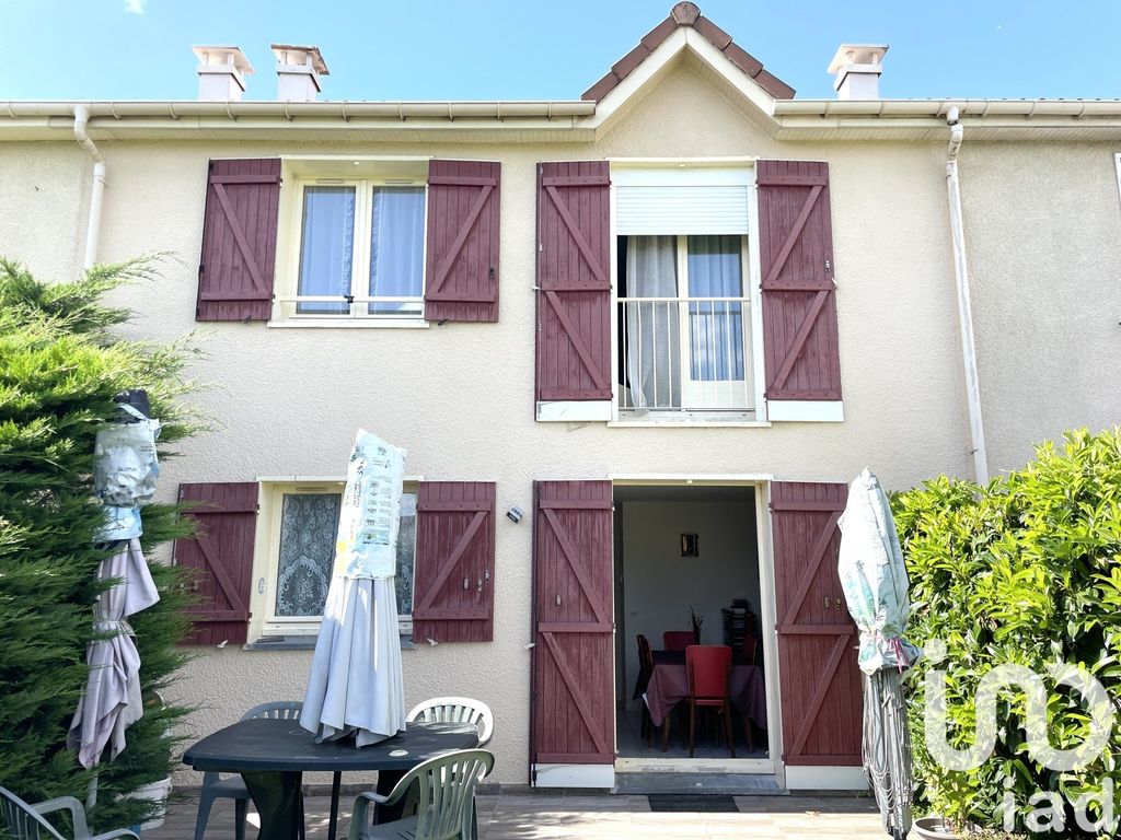 Achat maison à vendre 3 chambres 86 m² - Lisses