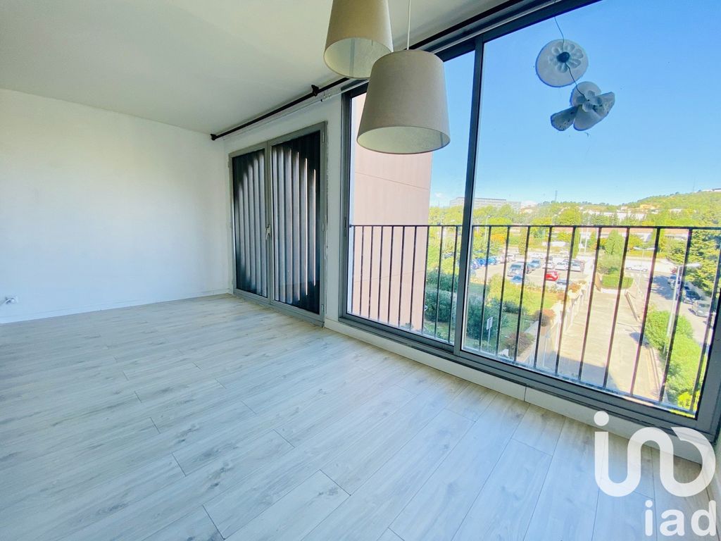 Achat appartement à vendre 3 pièces 66 m² - Martigues