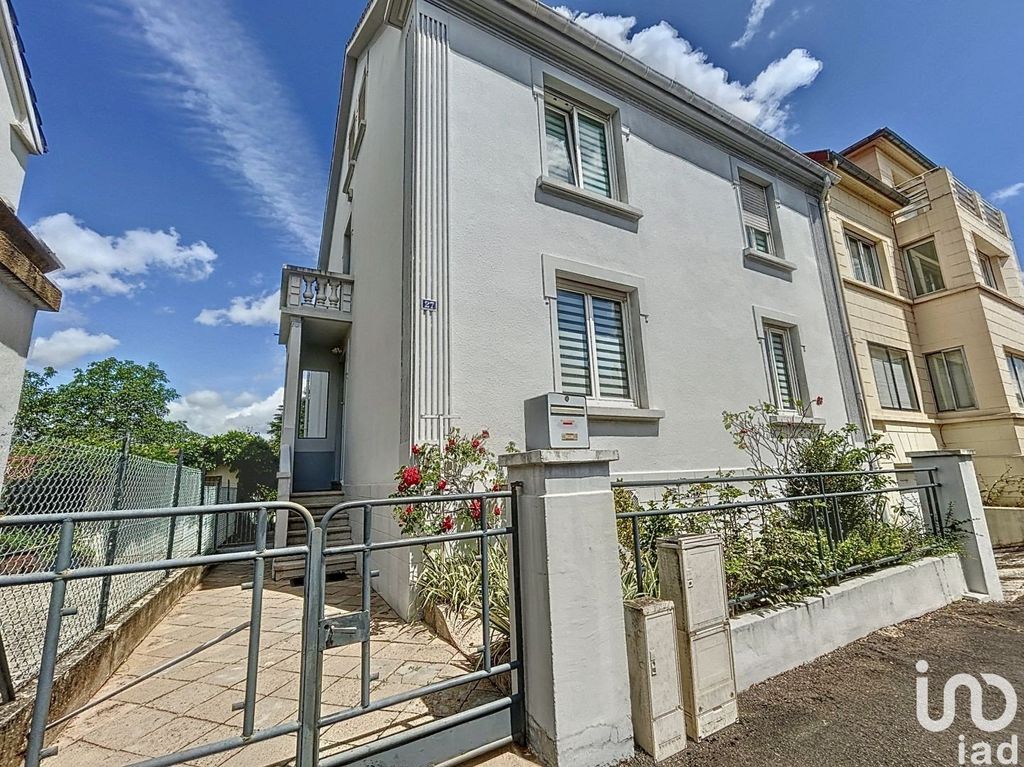 Achat maison à vendre 3 chambres 150 m² - Yutz