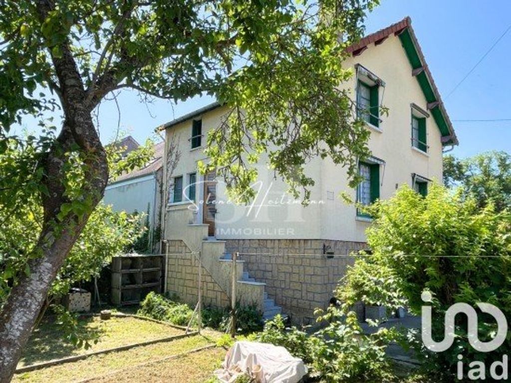 Achat maison à vendre 4 chambres 97 m² - Varennes-sur-Seine