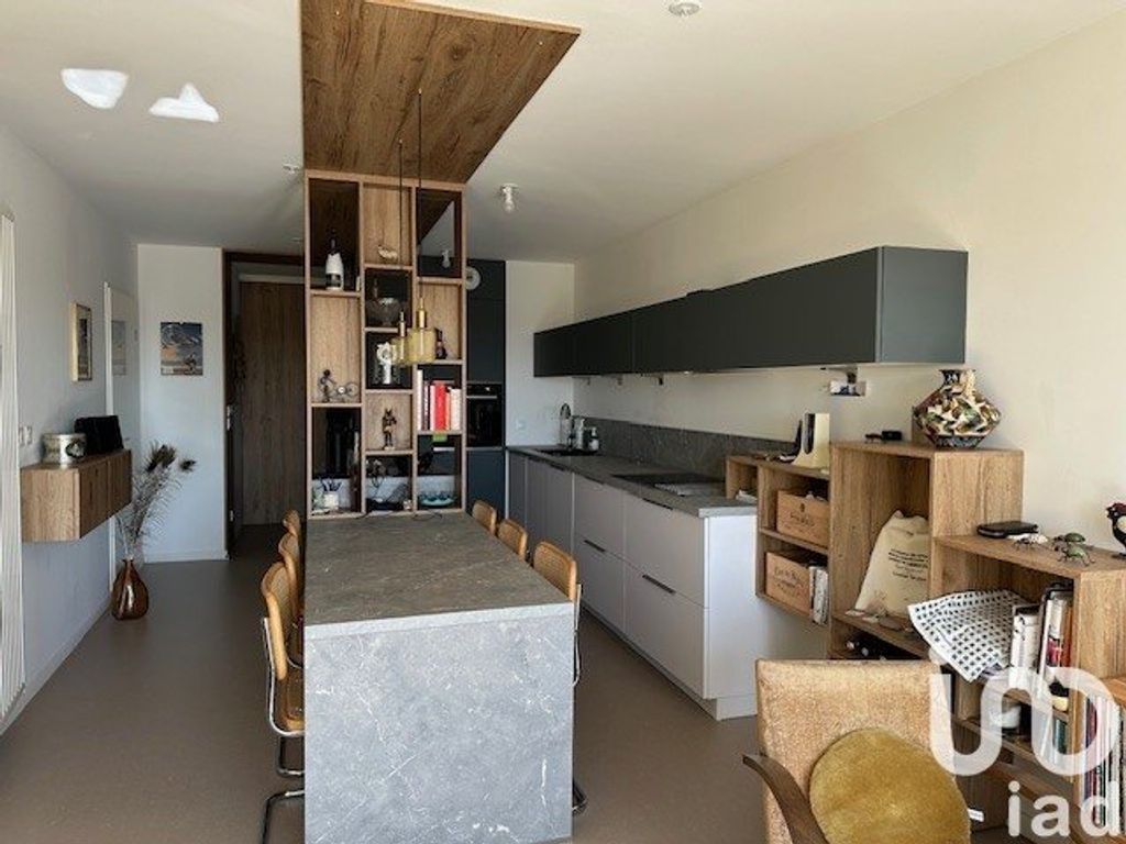 Achat appartement à vendre 3 pièces 82 m² - Bordeaux