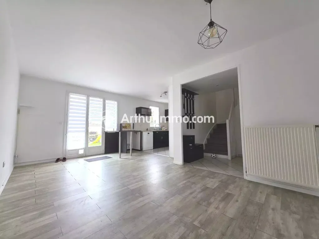 Achat duplex à vendre 4 pièces 78 m² - Savigny-le-Temple