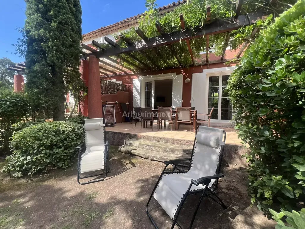 Achat maison à vendre 3 chambres 80 m² - Grimaud