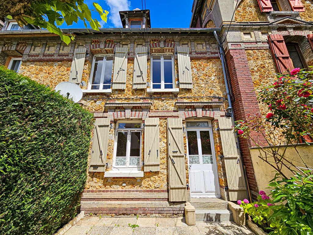 Achat maison à vendre 4 chambres 94 m² - Gisors