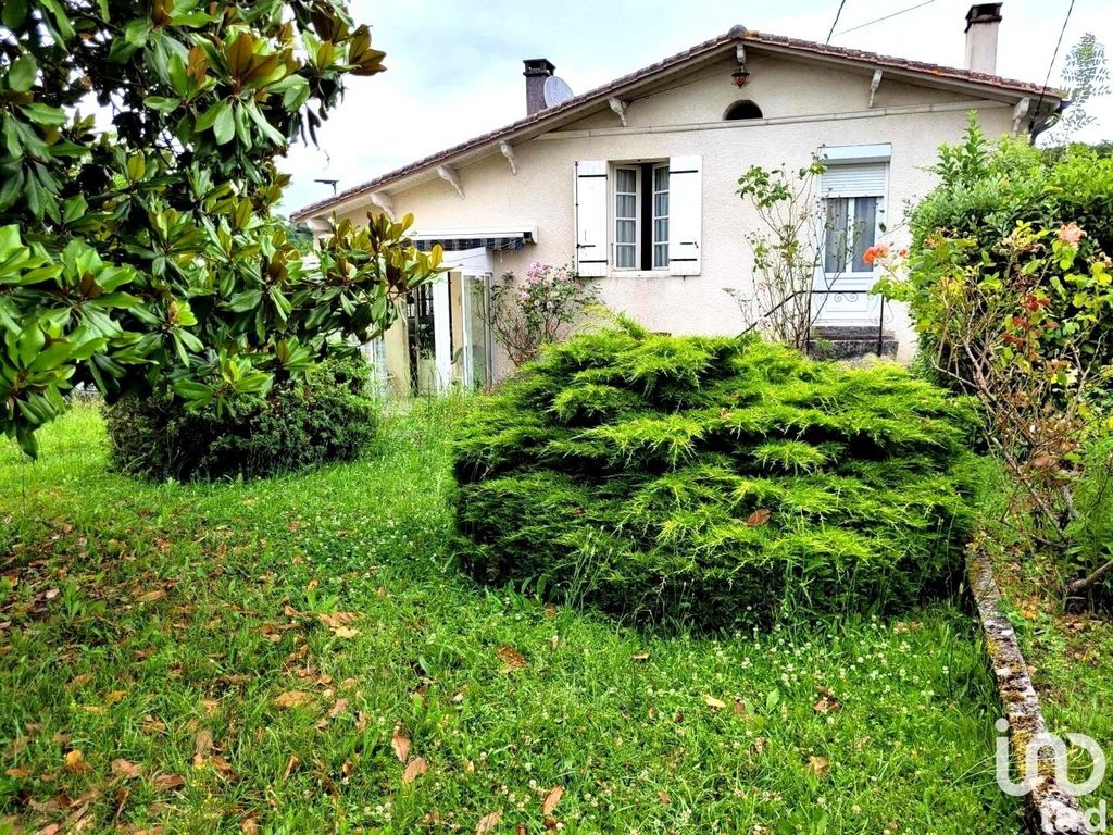 Achat maison à vendre 4 chambres 142 m² - Mirambeau