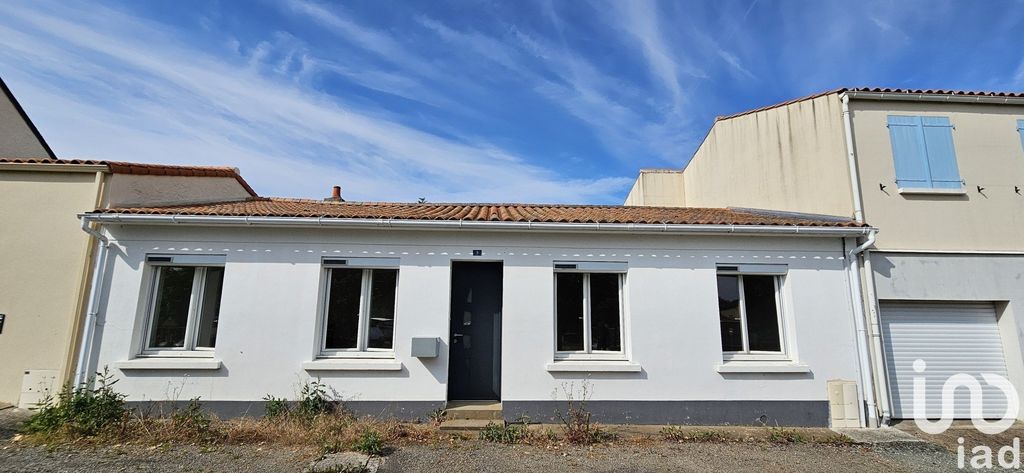 Achat maison à vendre 3 chambres 92 m² - Moutiers-les-Mauxfaits