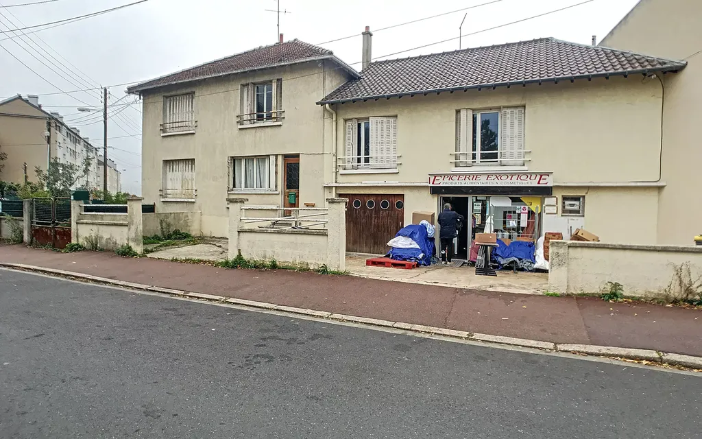 Achat maison à vendre 4 chambres 240 m² - Chatou