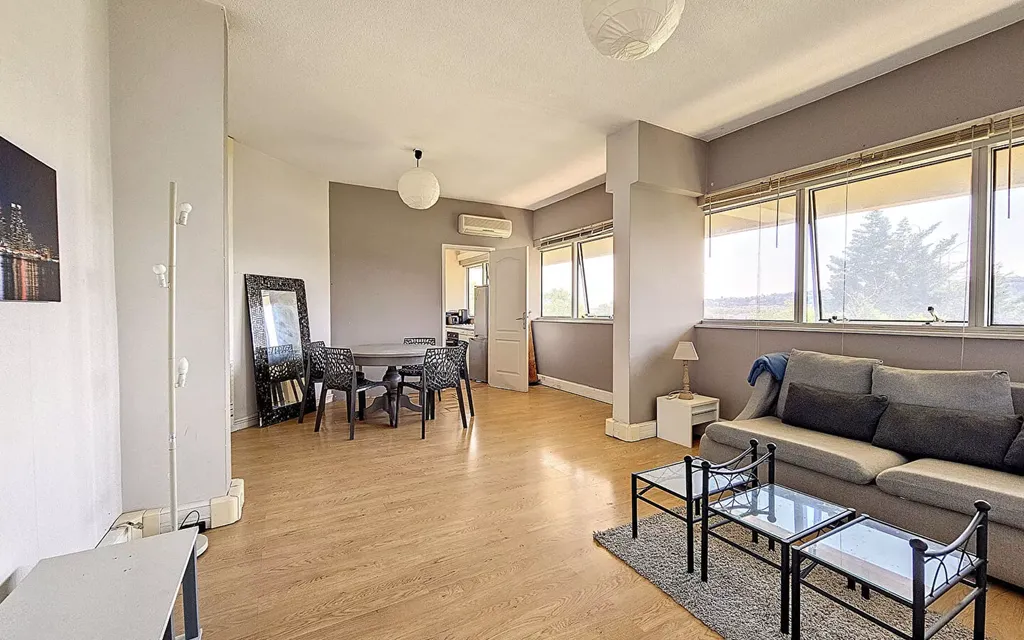 Achat appartement à vendre 3 pièces 59 m² - Nice