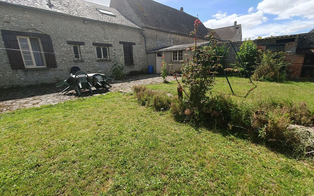 Achat maison à vendre 3 chambres 81 m² - La Forêt-Sainte-Croix