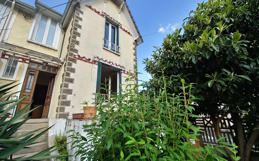 Achat maison à vendre 2 chambres 76 m² - Neuilly-Plaisance