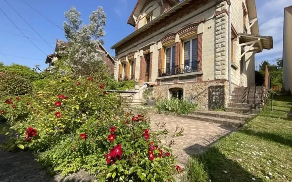 Achat maison à vendre 4 chambres 133 m² - Mériel