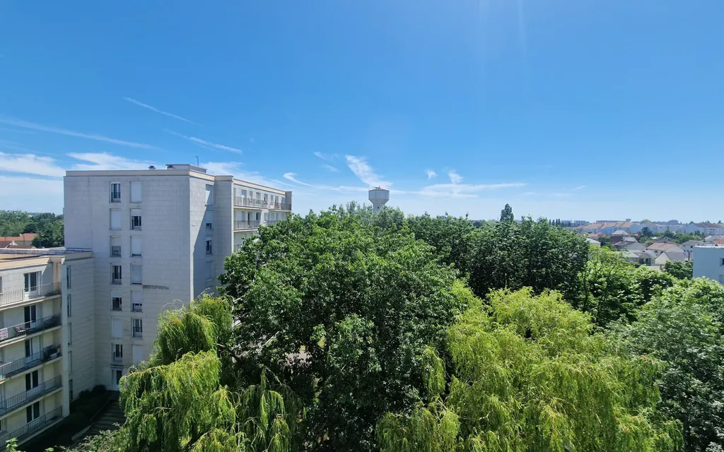 Achat appartement à vendre 3 pièces 67 m² - Fleury-les-Aubrais