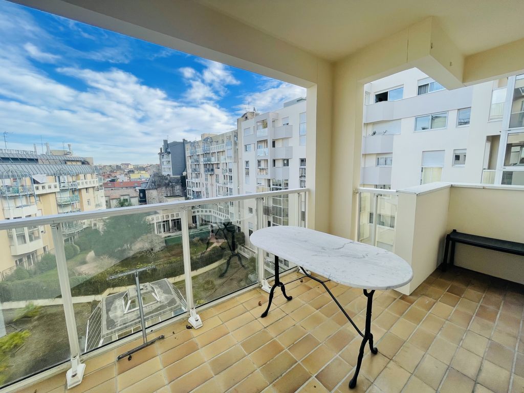 Achat studio à vendre 37 m² - Pau