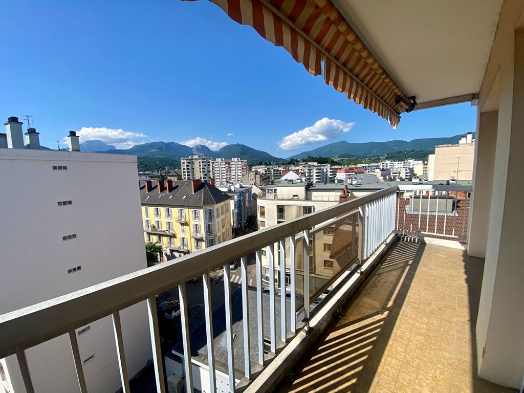 Achat appartement à vendre 4 pièces 81 m² - Chambéry