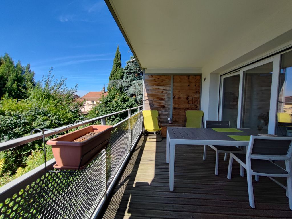 Achat appartement à vendre 3 pièces 67 m² - Feyzin