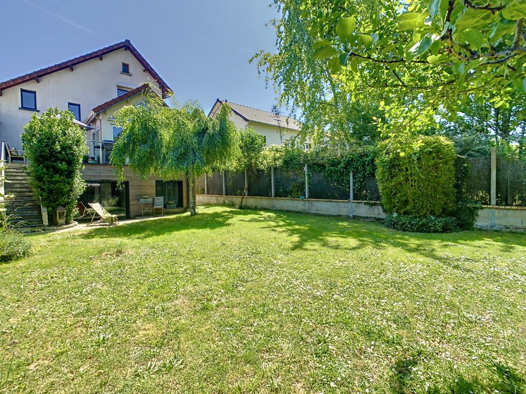 Achat maison à vendre 5 chambres 148 m² - Igny