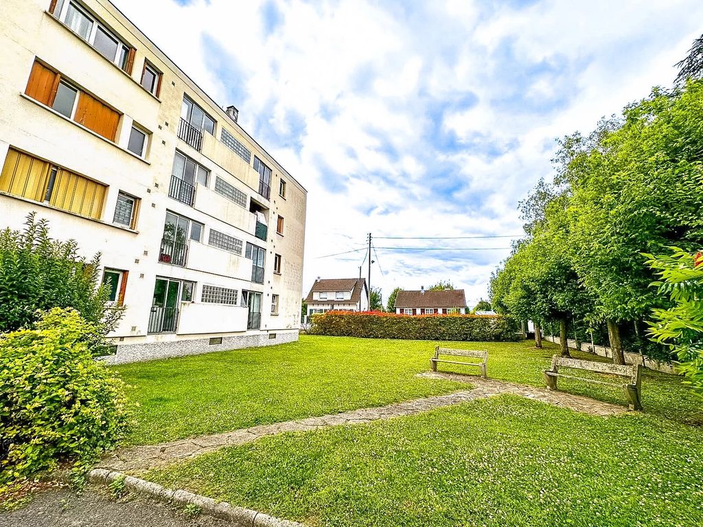 Achat appartement à vendre 4 pièces 69 m² - Saint-Gratien