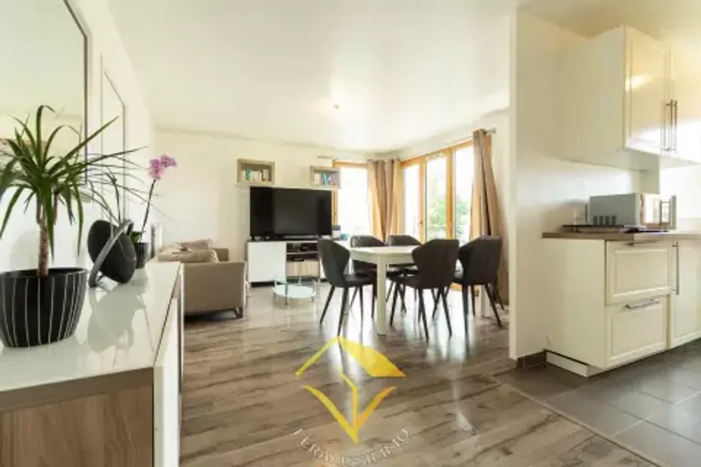 Achat appartement à vendre 4 pièces 80 m² - Cergy