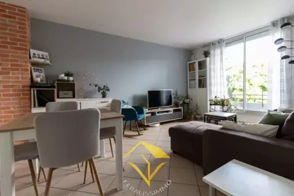 Achat appartement à vendre 2 pièces 51 m² - Éragny