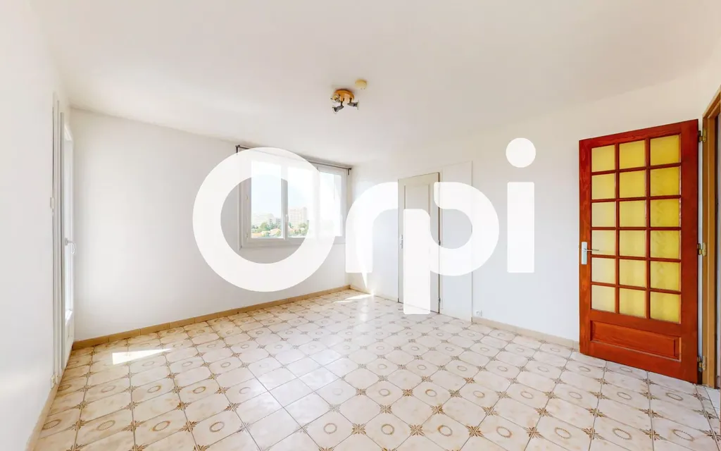 Achat appartement à vendre 4 pièces 71 m² - Bron