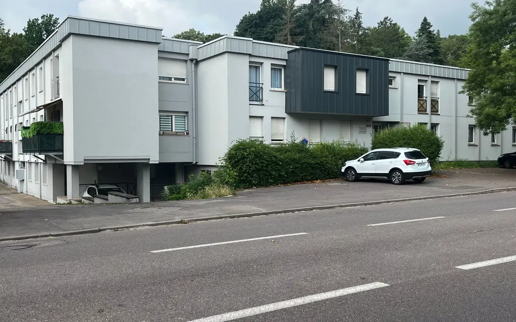 Achat appartement à vendre 4 pièces 86 m² - Ars-sur-Moselle