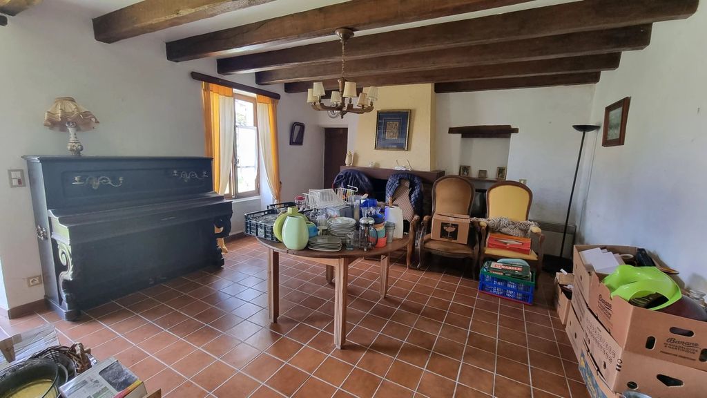 Achat maison à vendre 3 chambres 122 m² - Saint-Sornin-la-Marche