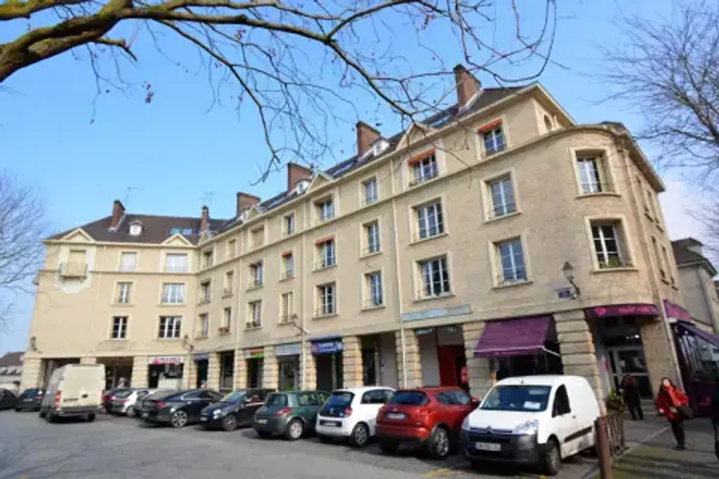 Achat duplex à vendre 6 pièces 107 m² - Mantes-la-Jolie