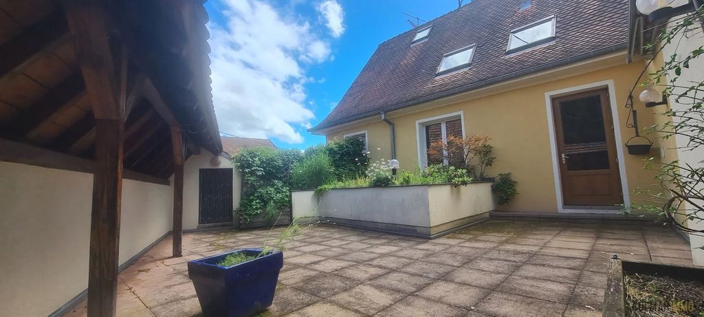 Achat maison à vendre 5 chambres 165 m² - Soultz-Haut-Rhin