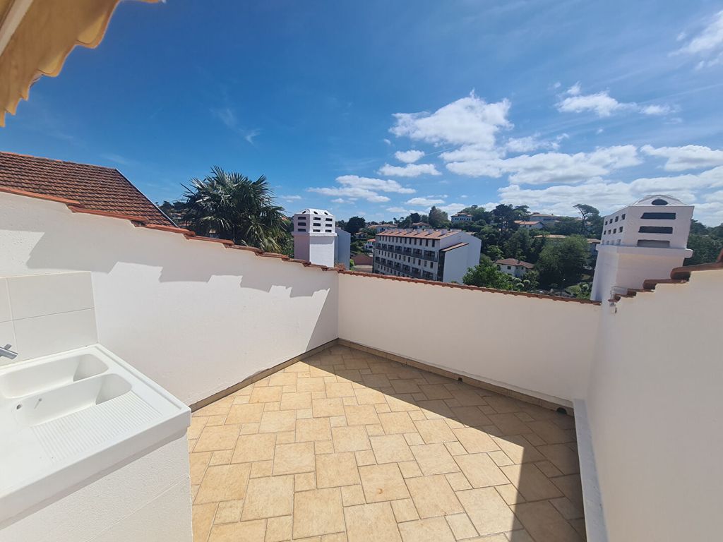 Achat appartement à vendre 4 pièces 86 m² - Saint-Jean-de-Luz