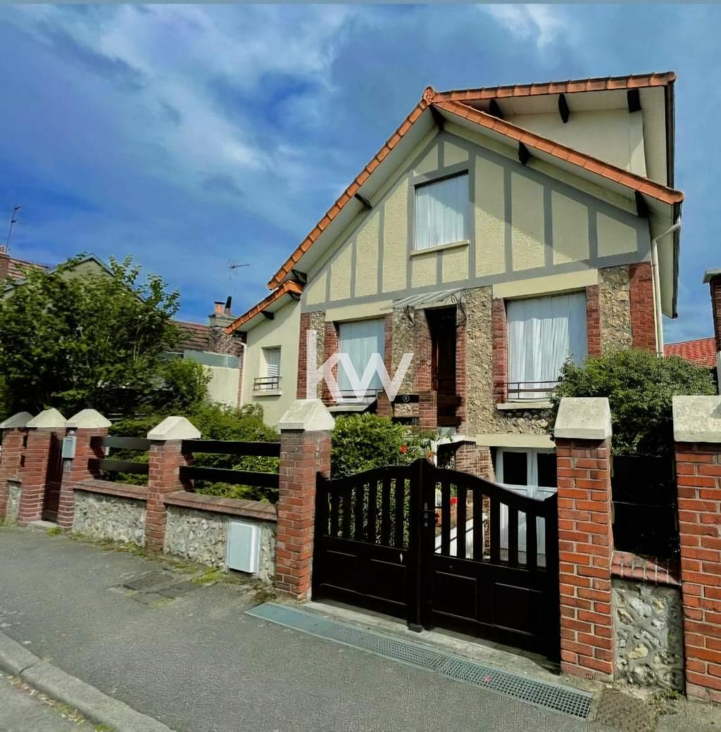 Achat maison à vendre 4 chambres 117 m² - Sotteville-lès-Rouen