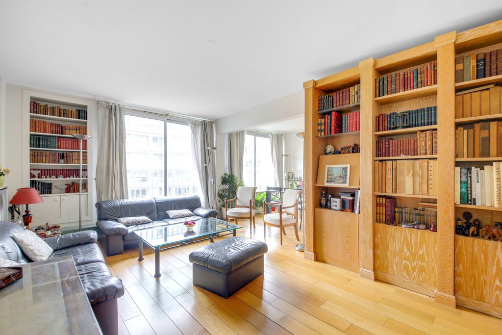 Achat appartement à vendre 5 pièces 107 m² - Paris 11ème arrondissement