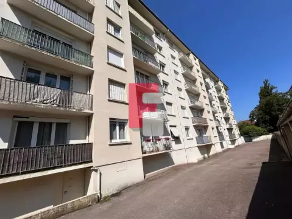 Achat appartement à vendre 4 pièces 68 m² - Troyes