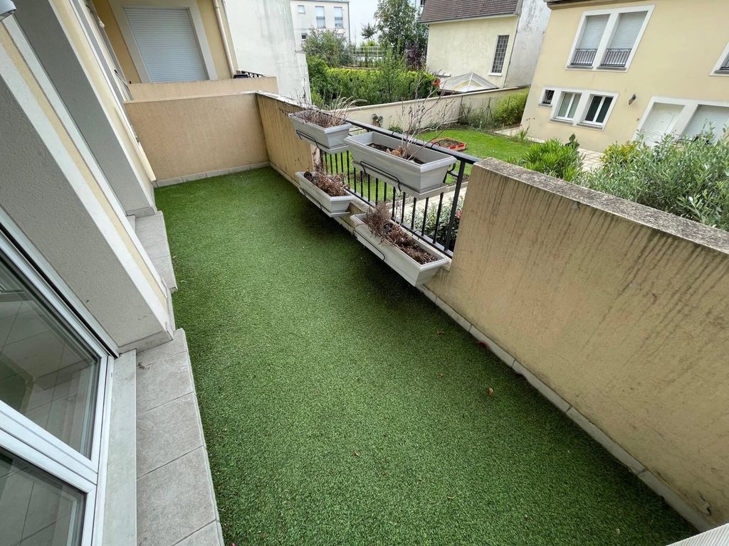 Achat appartement à vendre 4 pièces 94 m² - Chelles