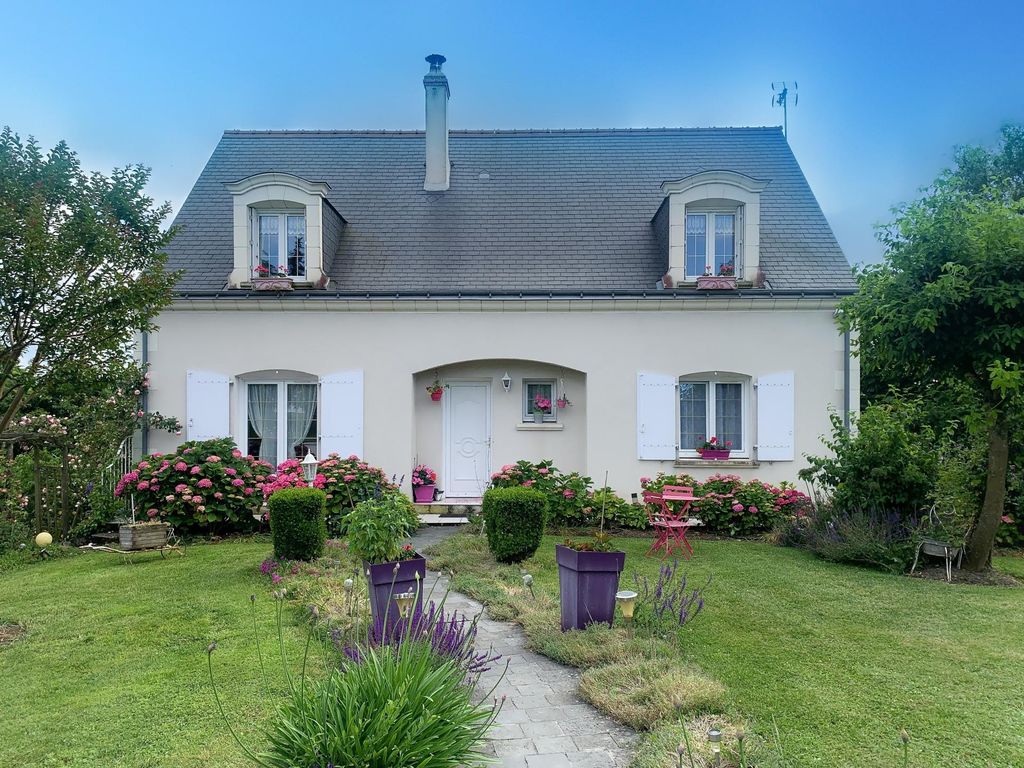 Achat maison à vendre 5 chambres 146 m² - Azay-le-Rideau