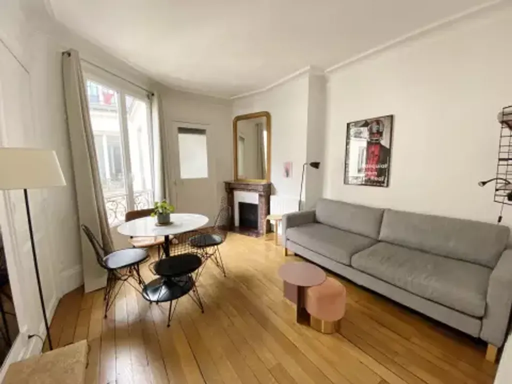 Achat appartement à vendre 2 pièces 41 m² - Paris 10ème arrondissement