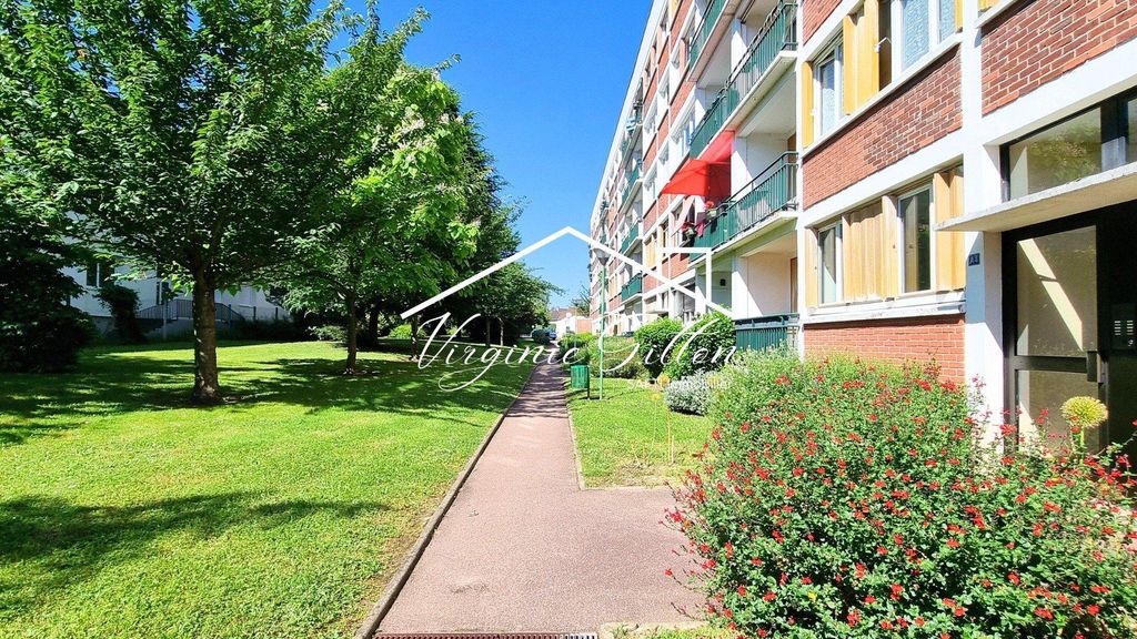 Achat appartement à vendre 4 pièces 66 m² - Yerres