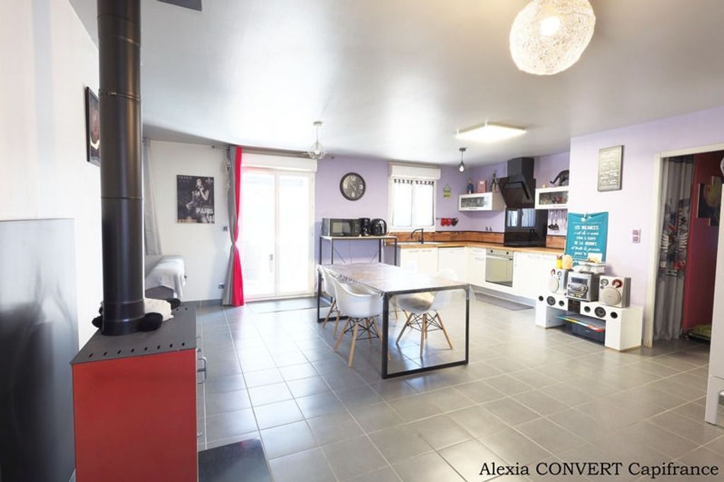 Achat maison à vendre 3 chambres 92 m² - Attignat