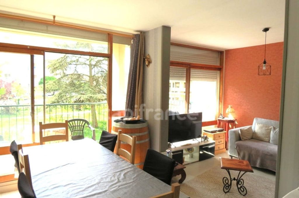 Achat appartement à vendre 5 pièces 84 m² - Chalon-sur-Saône