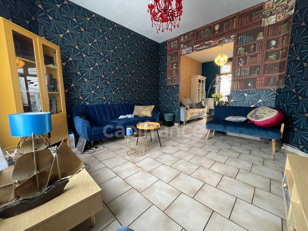 Achat maison à vendre 2 chambres 94 m² - Tergnier