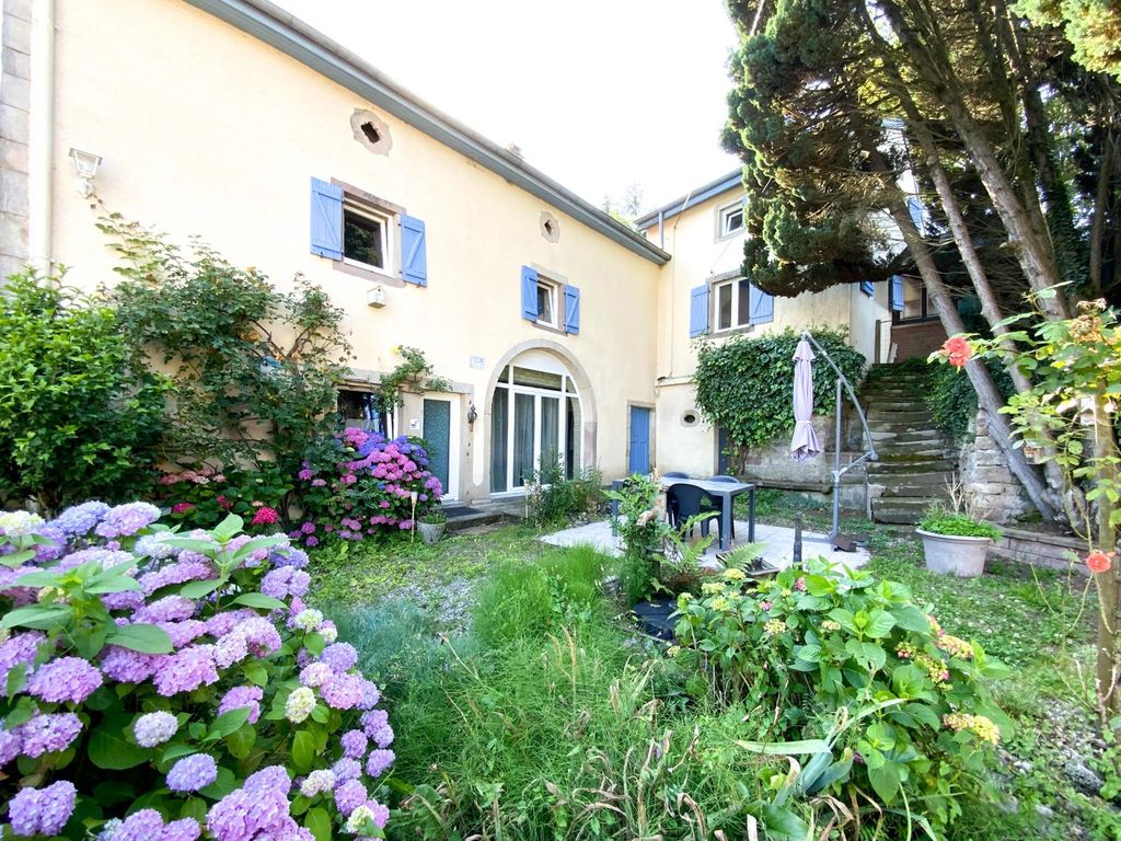 Achat maison à vendre 4 chambres 162 m² - Xertigny