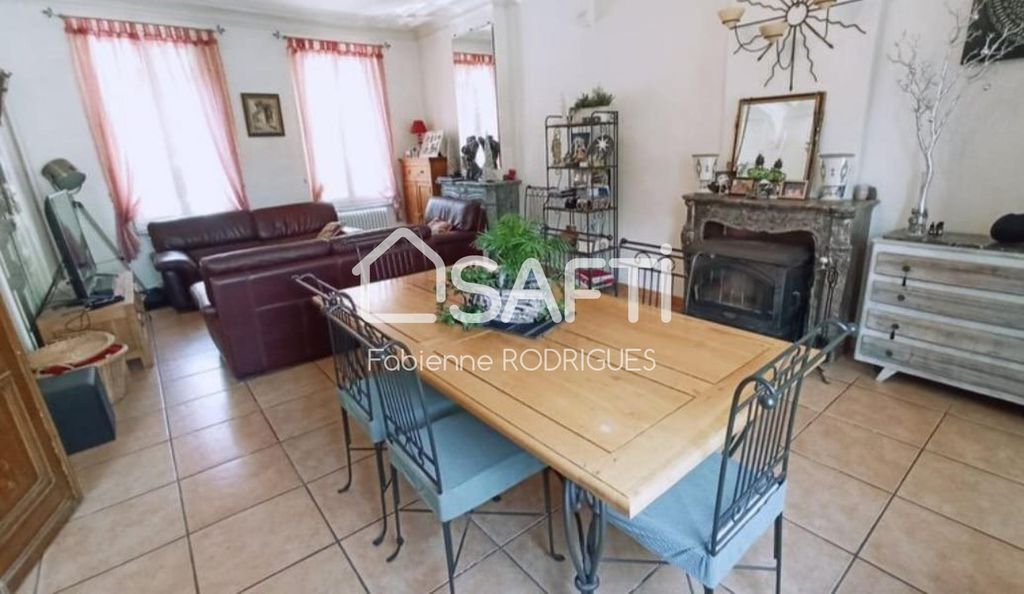 Achat maison à vendre 4 chambres 145 m² - Caudry