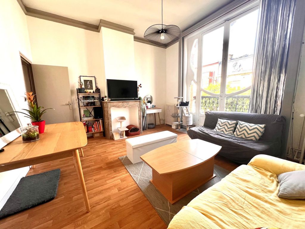 Achat appartement à vendre 4 pièces 63 m² - Valenciennes